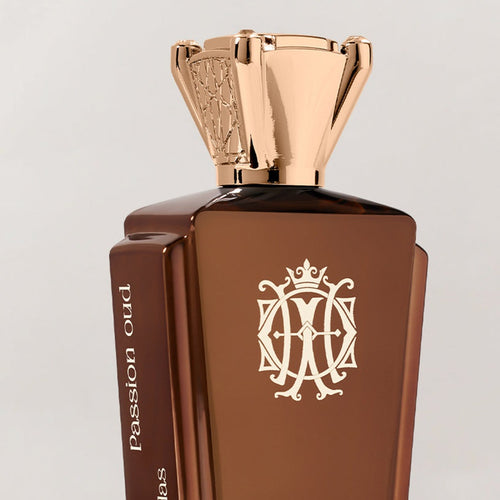 Attar Al Has Passion Oud bottle detail