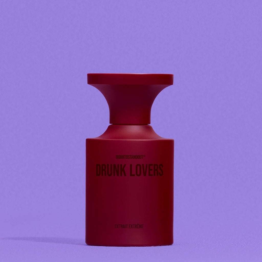 BORNTOSTANDOUT Drunk Lovers bottle detail